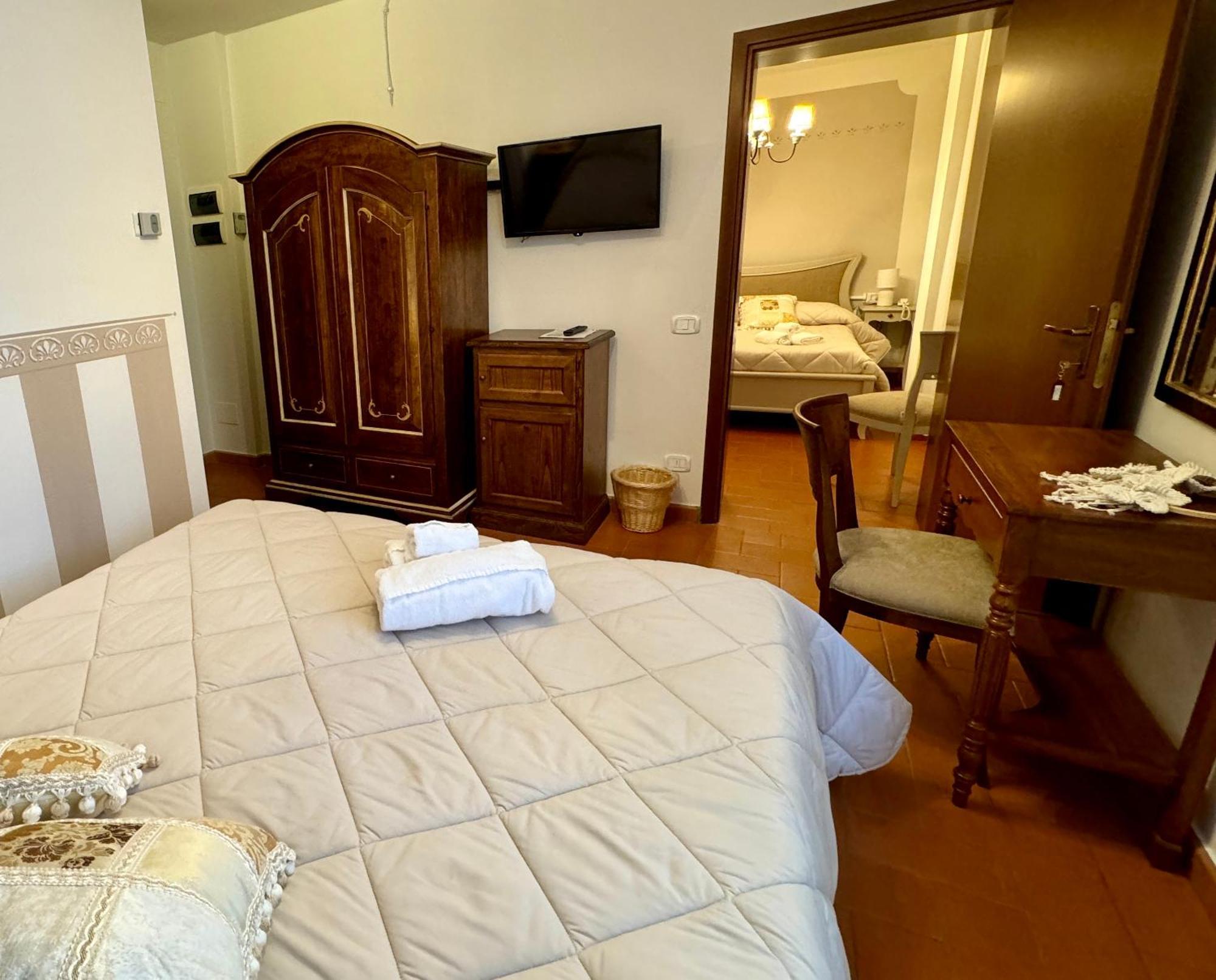 Hotel Rifugio La Foresta วัลลอมโบรซา ภายนอก รูปภาพ